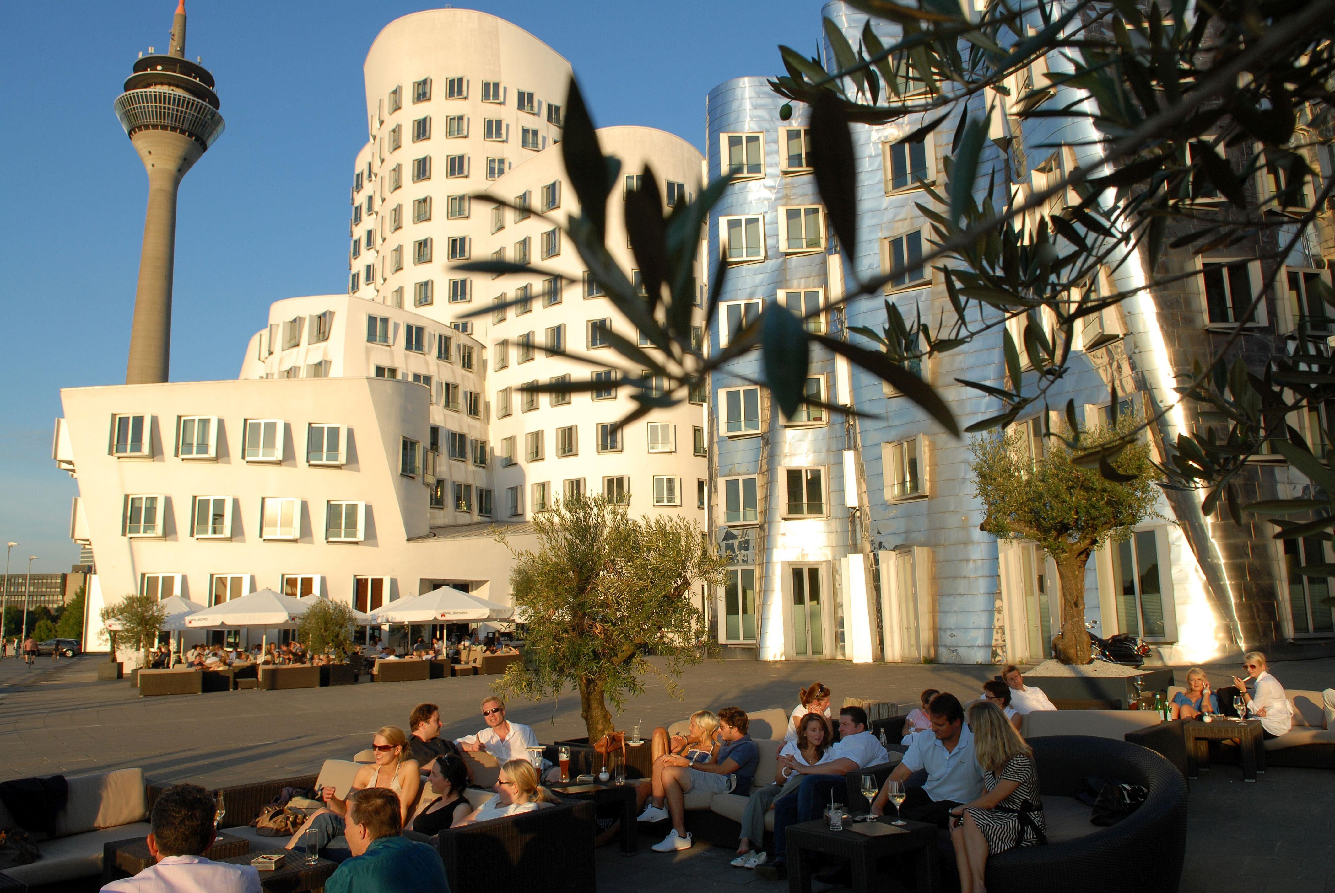 Holiday Inn Duesseldorf-Neuss By Ihg Exterior foto