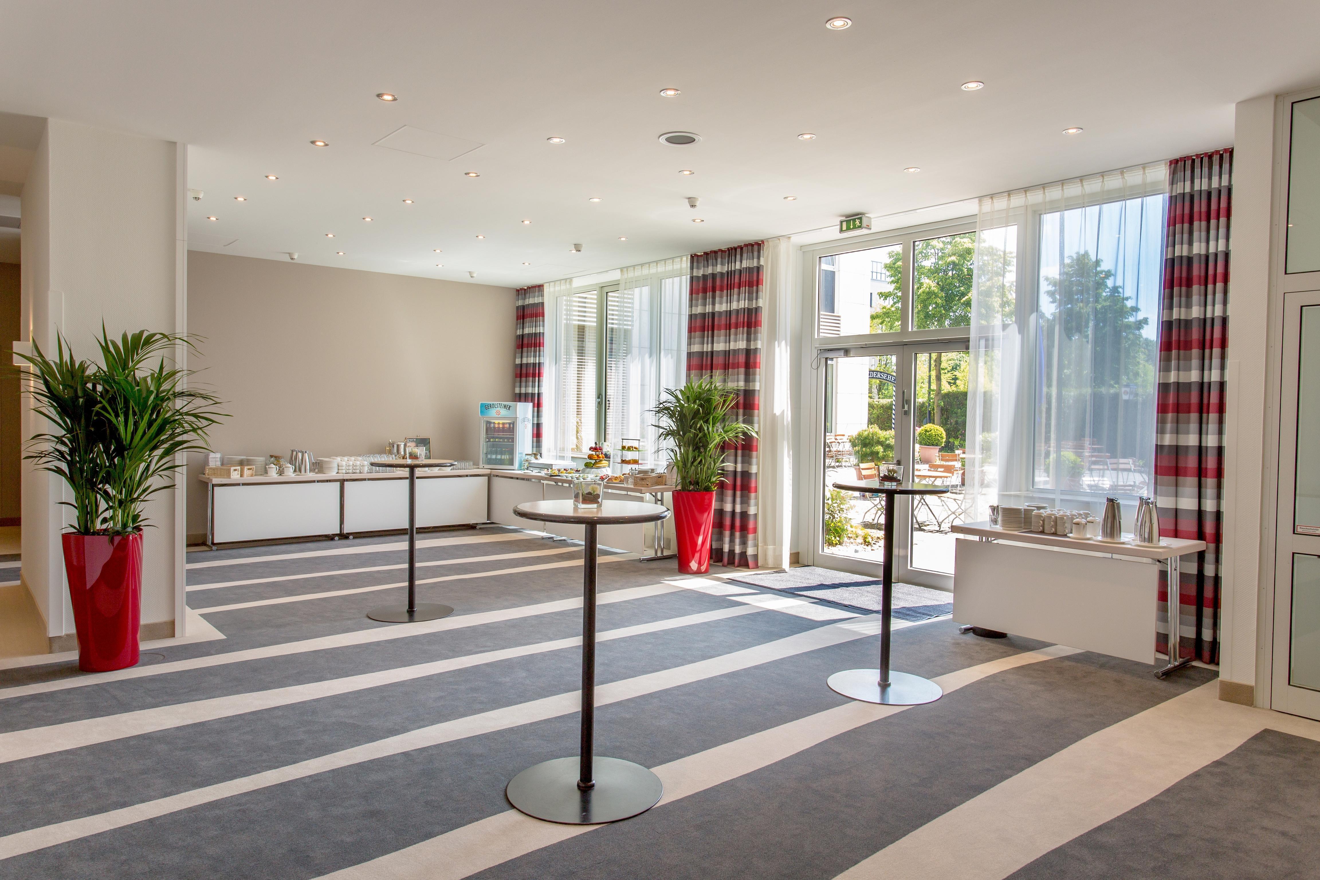Holiday Inn Duesseldorf-Neuss By Ihg Exterior foto
