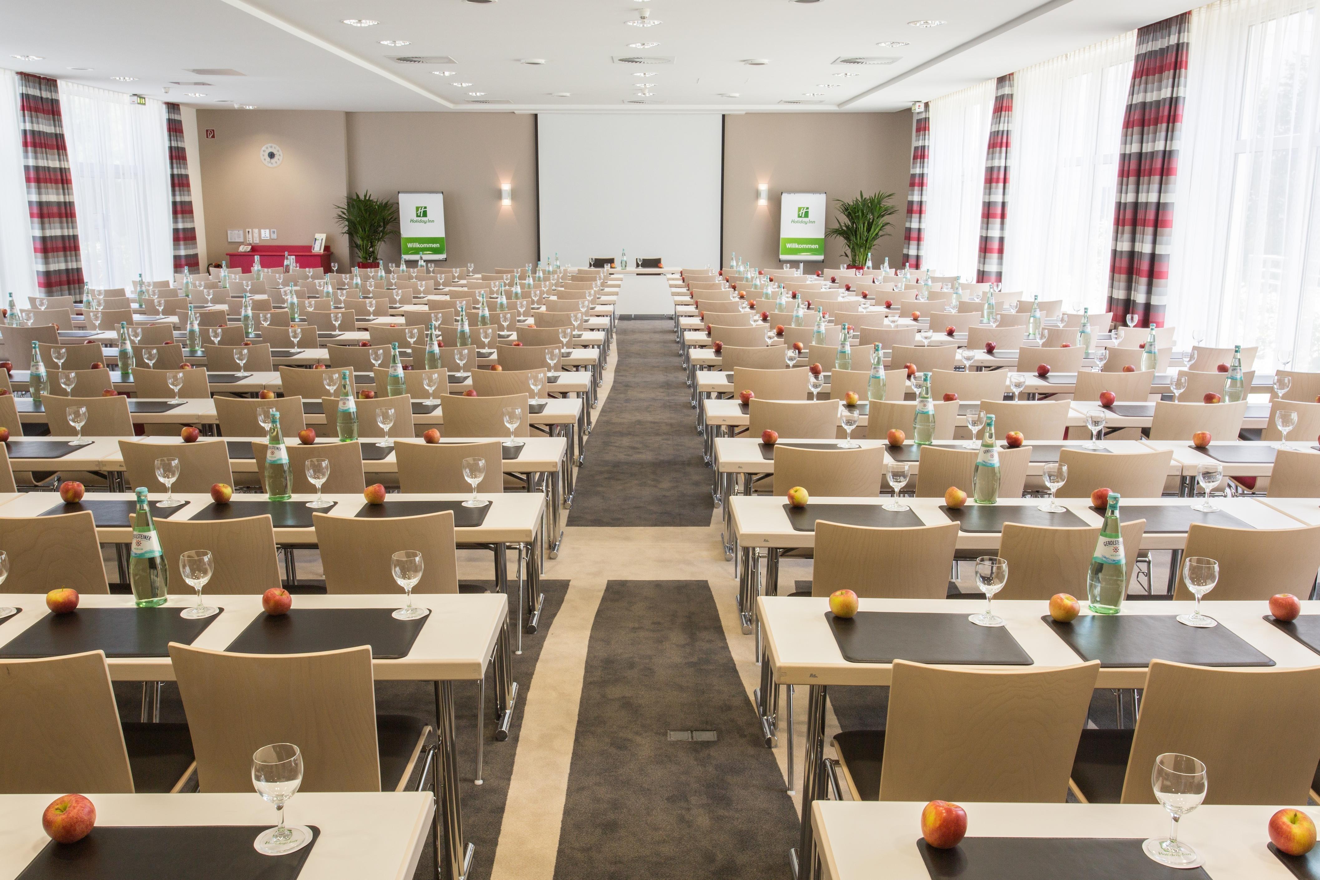 Holiday Inn Duesseldorf-Neuss By Ihg Exterior foto