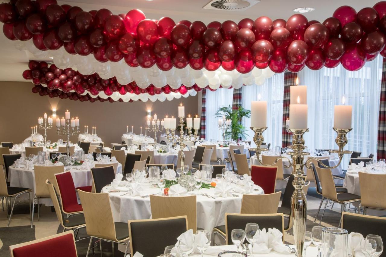 Holiday Inn Duesseldorf-Neuss By Ihg Exterior foto